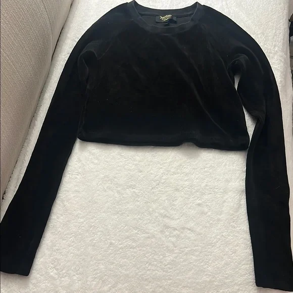 Black Long Sleeve Women's Top - Picture 1 of 3